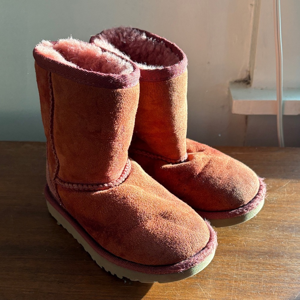 UGG Rust Shearling Boots - Picture 4 of 4